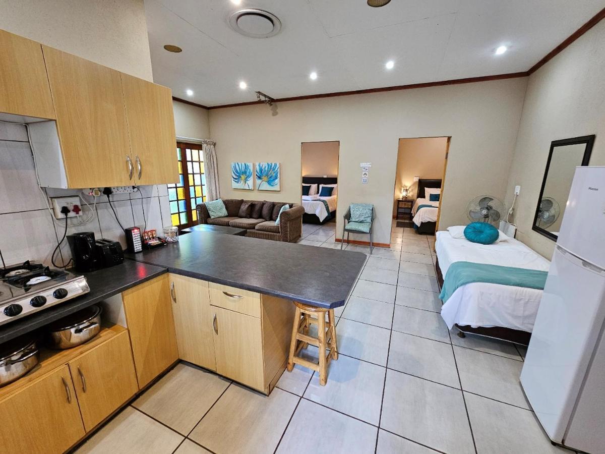 El Roi Guest Lodge Witrivier Buitenkant foto