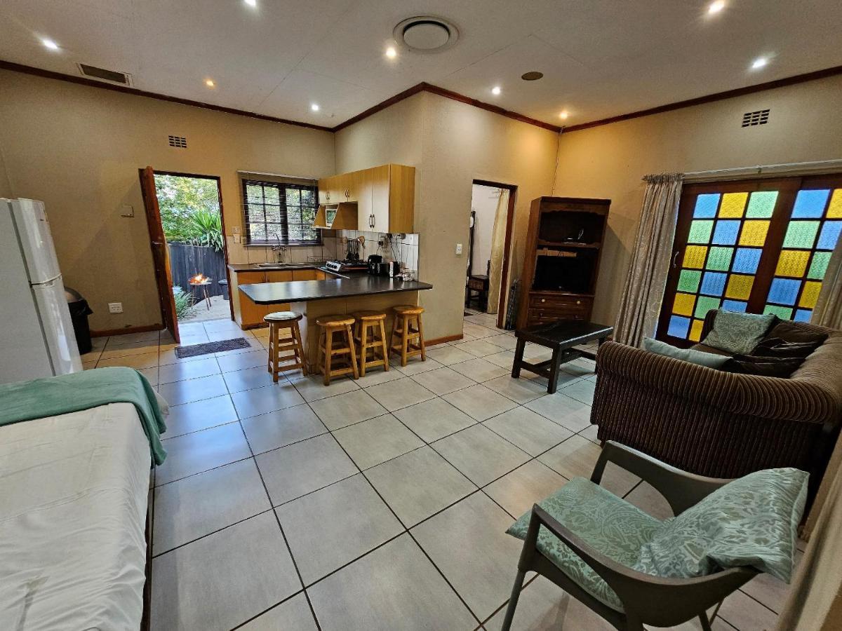 El Roi Guest Lodge Witrivier Buitenkant foto